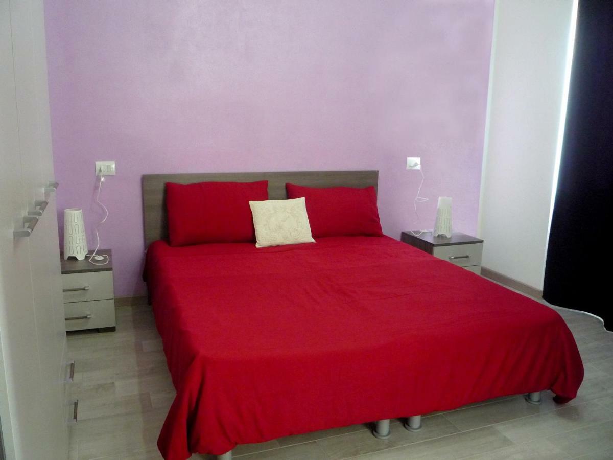 A.C. Le Pavoncelle Bed & Breakfast Асемини Екстериор снимка